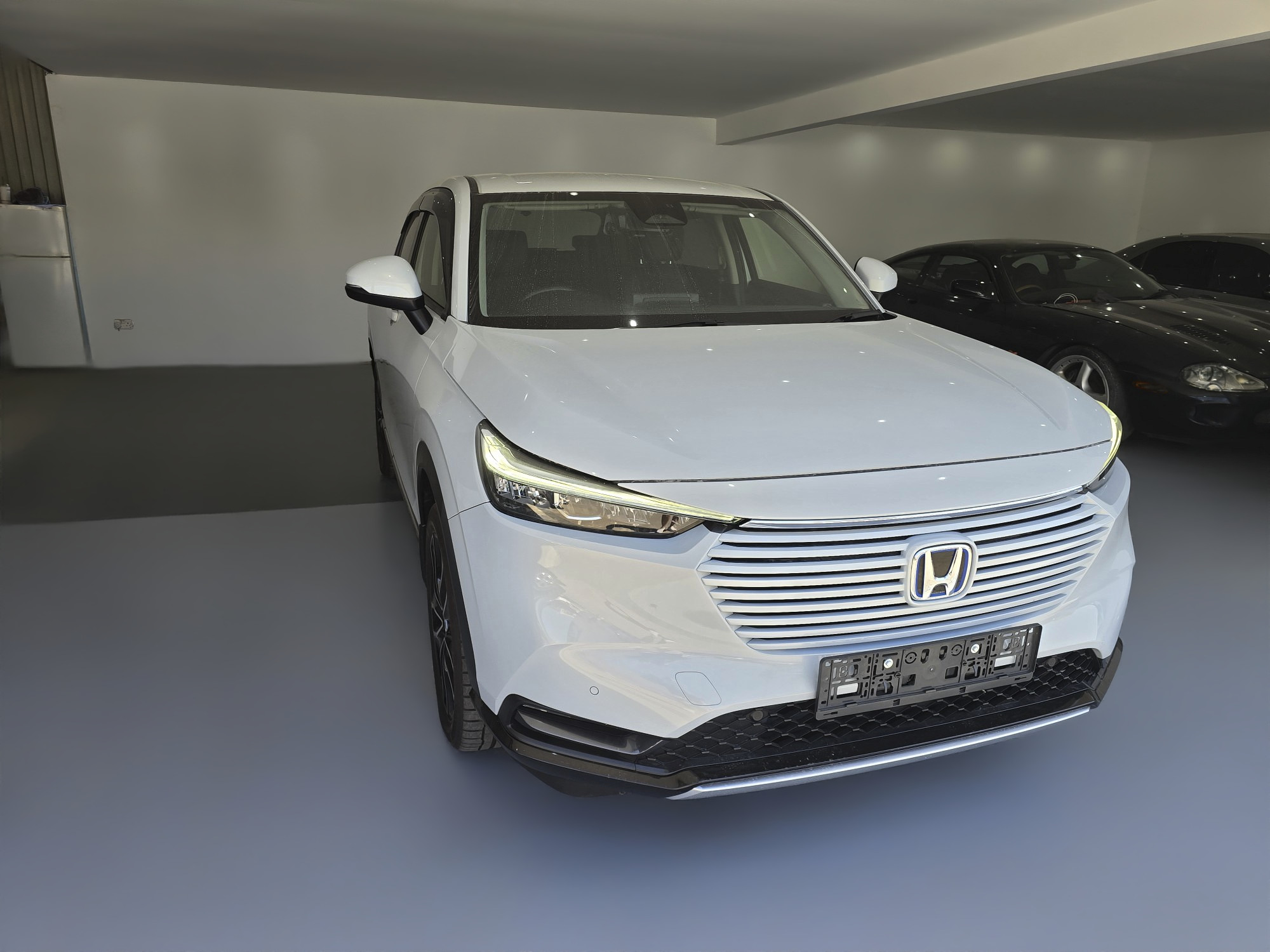 
								HONDA VEZEL E:HEV Z 1.5L AUTO 2023 full									