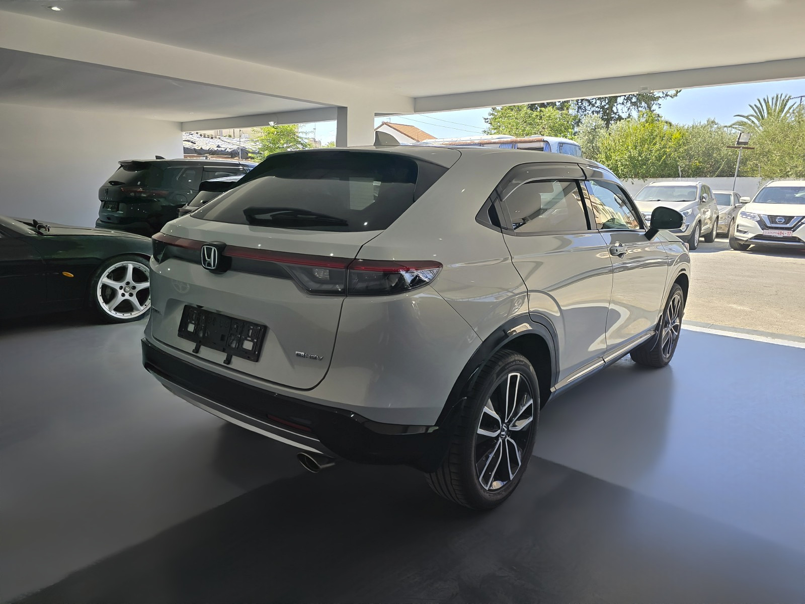 
								HONDA VEZEL E:HEV Z 1.5L AUTO 2023 full									